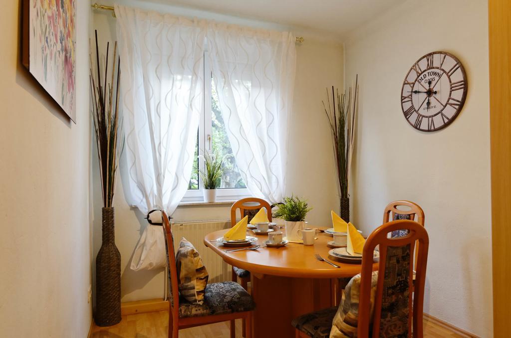 Manu Apartment Hennersdorf Szoba fotó