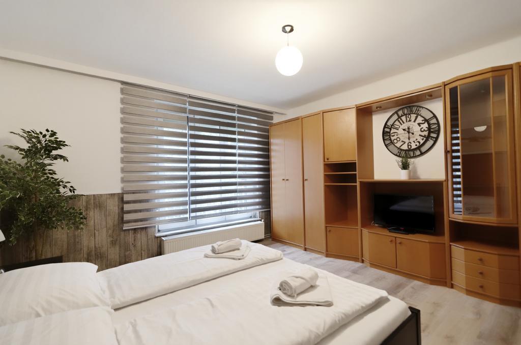 Manu Apartment Hennersdorf Kültér fotó